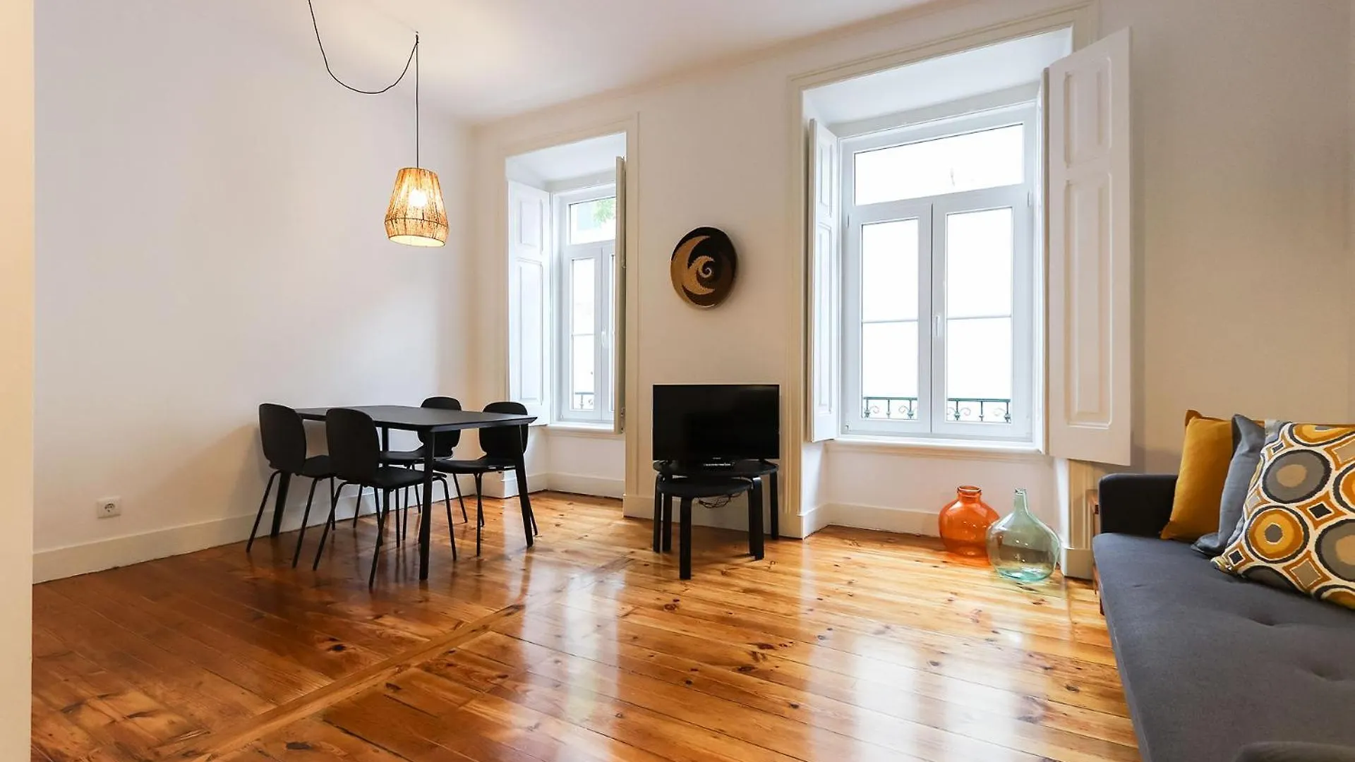 Luxury Olipi Apartments Lisboa البرتغال