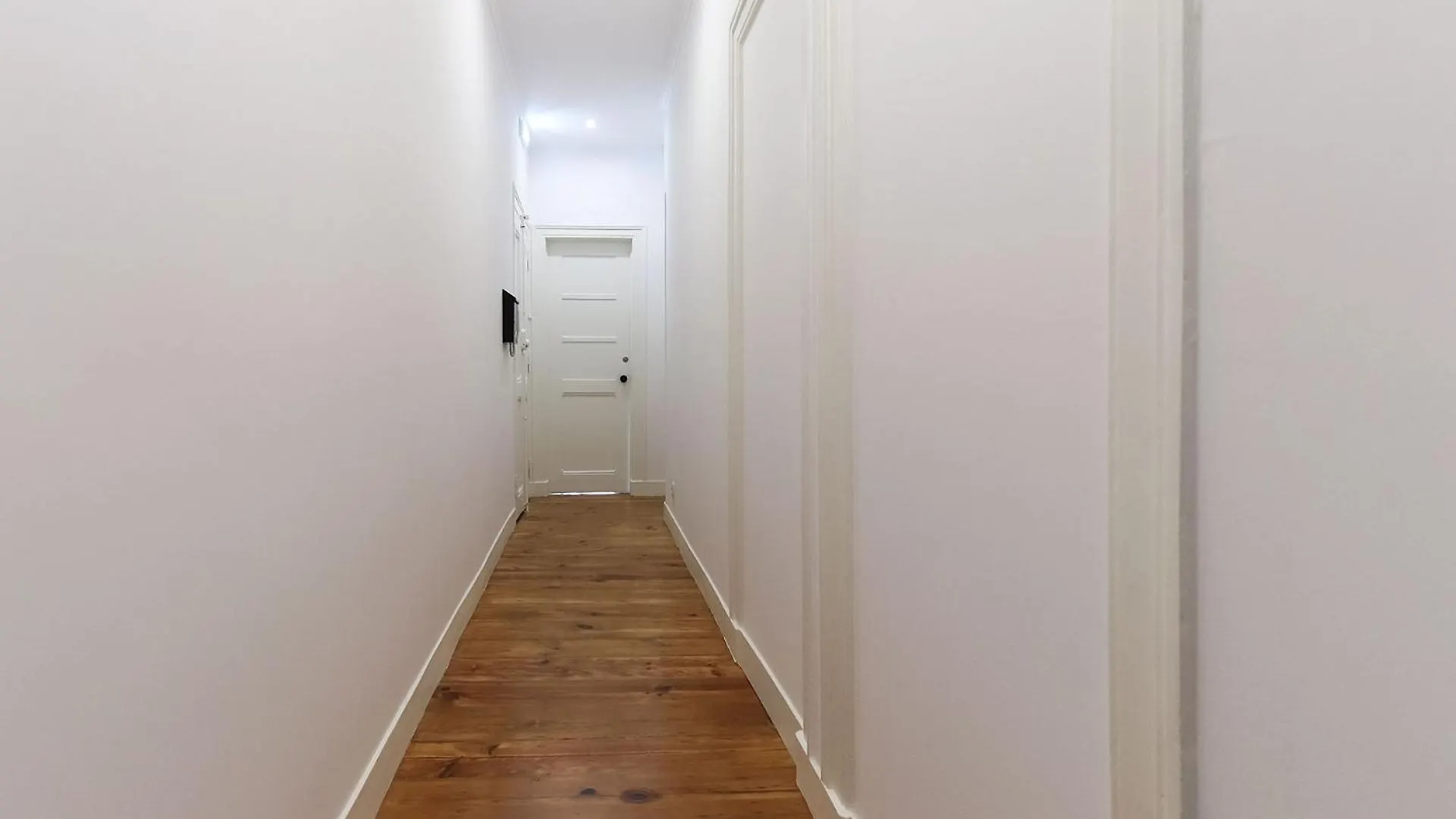 Luxury Olipi Apartments Lisboa البرتغال